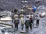 Спасатели предлагают прекратить поисково-спасательные работы в Кармадонском ущелье Спасатели предлагают прекратить поисково-спасательные работы в Кармадонском ущелье