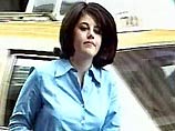 Моника Левински бежала в аэропорту Рима от навязчивых таксистов Моника Левински бежала в аэропорту Рима от навязчивых таксистов