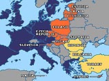 Новыми членами ЕС станут Польша, Чехия, Словения, Словакия, Венгрия, Латвия, Литва, Эстония, Кипр и Мальта. Официальный документ об их приеме в ЕС будет подписан весной следующего года в Афинах. Болгария и Румыния станут членами ЕС до 2007 года Новыми членами ЕС станут Польша, Чехия, Словения, Словакия, Венгрия, Латвия, Литва, Эстония, Кипр и Мальта. Официальный документ об их приеме в ЕС будет подписан весной следующего года в Афинах. Болгария и Румыния станут членами ЕС до 2007 года