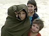 Десятки детей афганских беженцев умирают от холода