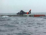 Из затонувшего в Ла-Манше судна 'Триколор' вытекает мазут