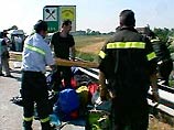 Пьяный водитель наехал на религиозную процессию, ранив 23 человека Пьяный водитель наехал на религиозную процессию, ранив 23 человека
