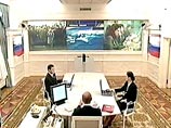 Владимир Путин попытался укрепить свой имидж нового царя, который понимает проблемы своих подданных Владимир Путин попытался укрепить свой имидж нового царя, который понимает проблемы своих подданных