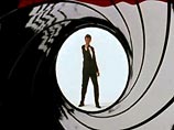 Лондонские бандиты вооружаются пистолетами а-ля знаменитый "вальтер-ППК" Джеймса Бонда Лондонские бандиты вооружаются пистолетами а-ля знаменитый "вальтер-ППК" Джеймса Бонда