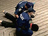 В Сиднее задержан южноафриканец, в квартире которого найдены 14 взрывных устройств В Сиднее задержан южноафриканец, в квартире которого найдены 14 взрывных устройств