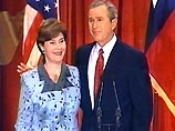 В то время как избранный президент Джордж Буш сегодня назначил госсекретарем Колина Пауэлла, в Белом Доме готовятся принять своих будущих хозяев и в том числе супругу нового президента страны Лору Буш