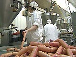 В трети анализируемых продуктов обнаружено присутствие генетически модифицированных белков; в 4 колбасных изделиях доля генно-модифицированной сои достигает 70-80% от общего содержания сои В трети анализируемых продуктов обнаружено присутствие генетически модифицированных белков; в 4 колбасных изделиях доля генно-модифицированной сои достигает 70-80% от общего содержания сои