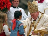В ребенке любой национальности Папа призвал видеть новорожденного Христа