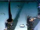 Согласно имеющейся информации, ежедневно из "Престижа", затонувшего на глубине в 3500 метров, вытекает около 150 тонн нефтепродуктов, последним данным, в корпусе танкера после затопления образовалось 20 отверстий, из которых сочится мазут