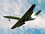 В аэропорту Алма-Аты совершил вынужденную посадку Як-40 В аэропорту Алма-Аты совершил вынужденную посадку Як-40