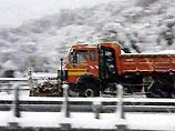 В Австрии вокруг Вены перекрыты почти все дороги из-за уборки снега. Аналогичная ситуация сложилась с дорогами вокруг Будапешта в Венгрии
