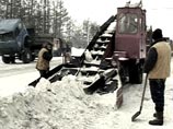 В ближайшие дни из московских дворов начнут вывозить снег В ближайшие дни из московских дворов начнут вывозить снег