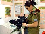 Всего отелям было передано 10 тыс. противогазов. Все гостиницы также были снабжены видеокассетами с инструкцией по пользованию противогазами на нескольких языках Всего отелям было передано 10 тыс. противогазов. Все гостиницы также были снабжены видеокассетами с инструкцией по пользованию противогазами на нескольких языках