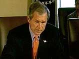 Впервые после событий 11 сентября рейтинг популярности президента США Джорджа Буша опустился до самой низкой отметки, составив менее 60%