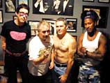 Скандально знаменитые панки Dead Kennedys споют в России Скандально знаменитые панки Dead Kennedys споют в России