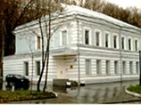 Накануне в Москве группа из шести человек разгромила один из выставочных залов музея и выставочного центра имени Андрея Сахарова