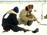 Инцидент произошел сегодня днем в 60 километрах западнее Санкт-Петербурга. По предварительным данным, в Финский залив унесло 17 человек Инцидент произошел сегодня днем в 60 километрах западнее Санкт-Петербурга. По предварительным данным, в Финский залив унесло 17 человек