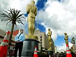 Организаторы церемонии награждения "Оскара" решили провести двухлетний эксперимент - уже со следующего года престижная премия будет вручаться на месяц раньше Организаторы церемонии награждения "Оскара" решили провести двухлетний эксперимент - уже со следующего года престижная премия будет вручаться на месяц раньше