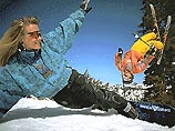 Новая мода в Италии - на сноуборде с косяком Новая мода в Италии - на сноуборде с косяком