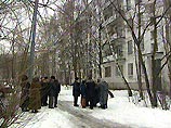 "По одноэтажным гаражам нам надо начать такую же кампанию, как по пятиэтажкам", - заявил мэр. Лужков подчеркнул, что гаражи занимают слишком много места на территории города "По одноэтажным гаражам нам надо начать такую же кампанию, как по пятиэтажкам", - заявил мэр. Лужков подчеркнул, что гаражи занимают слишком много места на территории города