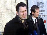 На вопрос корреспондента о том, почему Пасько не подал ходатайство о помиловании, Галина Морозова ответила: "Это дало бы его преследователям красивый путь для отступления. Они достигли бы всех своих целей. Они заставили бы замолчать нежелательный источник На вопрос корреспондента о том, почему Пасько не подал ходатайство о помиловании, Галина Морозова ответила: "Это дало бы его преследователям красивый путь для отступления. Они достигли бы всех своих целей. Они заставили бы замолчать нежелательный источник