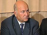 Мэр Москвы Юрий Лужков считает, что покушение на вице-премьера правительства столицы Иосифа Орджоникидзе связано с его служебной деятельностью