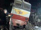 Два человека погибли и двое тяжело ранены в результате столкновения в понедельник двух пассажирских поездов