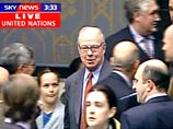 Первым с докладом, объем которого составляет 16 страниц, выступает глава Комиссии ООН по наблюдению контролю и инспекциям (ЮНМОВИК) Ханс Бликс Первым с докладом, объем которого составляет 16 страниц, выступает глава Комиссии ООН по наблюдению контролю и инспекциям (ЮНМОВИК) Ханс Бликс