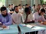 Арабские добровольцы едут в Венгрию, чтобы подготовится к войне в Ираке Арабские добровольцы едут в Венгрию, чтобы подготовится к войне в Ираке