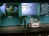 Вторая партия проходящего в Нью-Йорке матча "Человек против машины", в которой встречаются Гарри Каспаров и компьютерная программа Deep Junior закончилась вничью