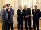 Единственный, кто ранее возражал против назначения Кучма - президент Белоруссии Александр Лукашенко - изменил свое мнение