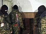 Все находящиеся в здании суда были срочно эвакуированы. На место прибыли сотрудники МГБ Грузии - саперы и группа кинологов Все находящиеся в здании суда были срочно эвакуированы. На место прибыли сотрудники МГБ Грузии - саперы и группа кинологов