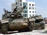 Солдаты заняли основные транспортные развязки, закрыв их для палестинского транспорта, проводят обыски в домах в поисках террористов