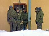 В Екатеринбурге из-под стражи сбежали двое солдат, обвиняемых в грабеже