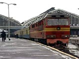 В Службе охраны государственной границы Литвы сообщили, что до полудня субботы в Калининград проследовали два поезда, в которых находились около 800 человек