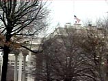 Над зданием Капитолия в Вашингтоне приспущен национальный флаг США