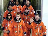 В экипаж Columbia, запущенного 16 января (1+6=7), входили 7 астронавтов. Они пробыли на орбите 16 дней. Шаттл, который должен был совершить посадку в 7:45 (7+4+5=16) вечера по местному времени, взорвался за 16 минут до этого В экипаж Columbia, запущенного 16 января (1+6=7), входили 7 астронавтов. Они пробыли на орбите 16 дней. Шаттл, который должен был совершить посадку в 7:45 (7+4+5=16) вечера по местному времени, взорвался за 16 минут до этого