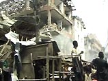 По последним данным, в результате взрыва, произошедшего в воскресенье на оживленной торговой улицы Лагоса - экономической столицы Нигерии, - 25 человек погибли и 110 получили ранения