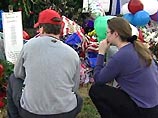 Несмотря на постигшую шаттл Columbia трагедию, исследование космоса должно продолжаться. С таким заявлением выступили в понедельник члены семей погибших астронавтов Columbia Несмотря на постигшую шаттл Columbia трагедию, исследование космоса должно продолжаться. С таким заявлением выступили в понедельник члены семей погибших астронавтов Columbia