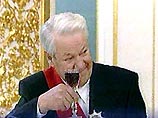 14,1% мужчин на поставленный социологами вопрос ответили: "Ельцин". К ним присоединились 8,7% женщин