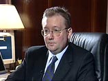Российское генконсульство в Стамбуле подключено к поискам двух членов экипажа судна "Евроазия", потерпевшего катастрофу у берегов Турции. Об этом в четверг сообщил официальный представитель МИД России Александр Яковенко Российское генконсульство в Стамбуле подключено к поискам двух членов экипажа судна "Евроазия", потерпевшего катастрофу у берегов Турции. Об этом в четверг сообщил официальный представитель МИД России Александр Яковенко