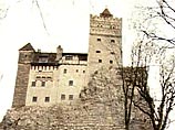 В Румынии из замка Дракулы таинственно исчезла 800-летняя статуя В Румынии из замка Дракулы таинственно исчезла 800-летняя статуя