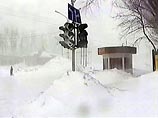 На север Сахалина обрушился снежный циклон
