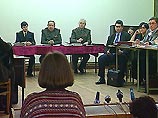 Сегодня московский военный окружной суд продолжил допрос свидетелей по делу об убийстве журналиста "Московского Комсомольца" Дмитрия Холодова Сегодня московский военный окружной суд продолжил допрос свидетелей по делу об убийстве журналиста "Московского Комсомольца" Дмитрия Холодова