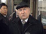 Мэр Москвы Юрий Лужков заявил, что поиск преступников, совершивших покушение на вице-премьера столичного правительства Иосифа Орджоникидзе, пока не дал никаких результатов Мэр Москвы Юрий Лужков заявил, что поиск преступников, совершивших покушение на вице-премьера столичного правительства Иосифа Орджоникидзе, пока не дал никаких результатов