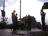В Грозном 8 бойцов ОМОНа подорвались на мине. Все они получили легкие ранения и ушибы. В УВД по Чеченской республике сообщили, что погибших нет.