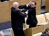 "Я вот разочаровалась в Шандыбине, думала он - мужик, рабочий класс, а он драться не умеет", - констатировала Буратаева "Я вот разочаровалась в Шандыбине, думала он - мужик, рабочий класс, а он драться не умеет", - констатировала Буратаева