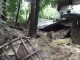 По меньшей мере девять человек погибли и 35 получили ранения во время сильной бури, сопровождавшейся ливнем с градом, в индийском штате Мадхья-Прадеш По меньшей мере девять человек погибли и 35 получили ранения во время сильной бури, сопровождавшейся ливнем с градом, в индийском штате Мадхья-Прадеш