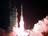 Для полета предполагается использовать китайский трехместный пилотируемый корабль, который по компоновке во многом напоминает российский корабль "Союз" Для полета предполагается использовать китайский трехместный пилотируемый корабль, который по компоновке во многом напоминает российский корабль "Союз"