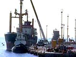 В южноафриканском порту Кейптаун российские моряки с танкера "Аргунь" решили начать голодовку. Они добиваются погашения долгов по заработной плате и возвращения на родину В южноафриканском порту Кейптаун российские моряки с танкера "Аргунь" решили начать голодовку. Они добиваются погашения долгов по заработной плате и возвращения на родину